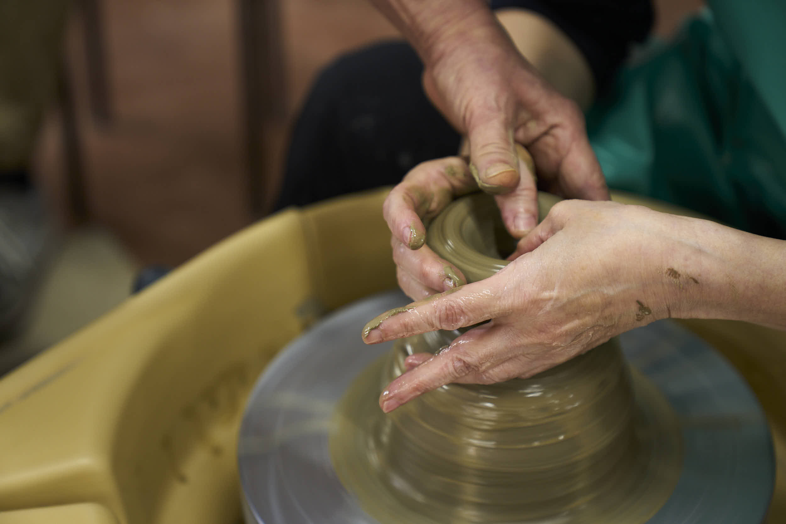 Pottery making (Anan-yaki)